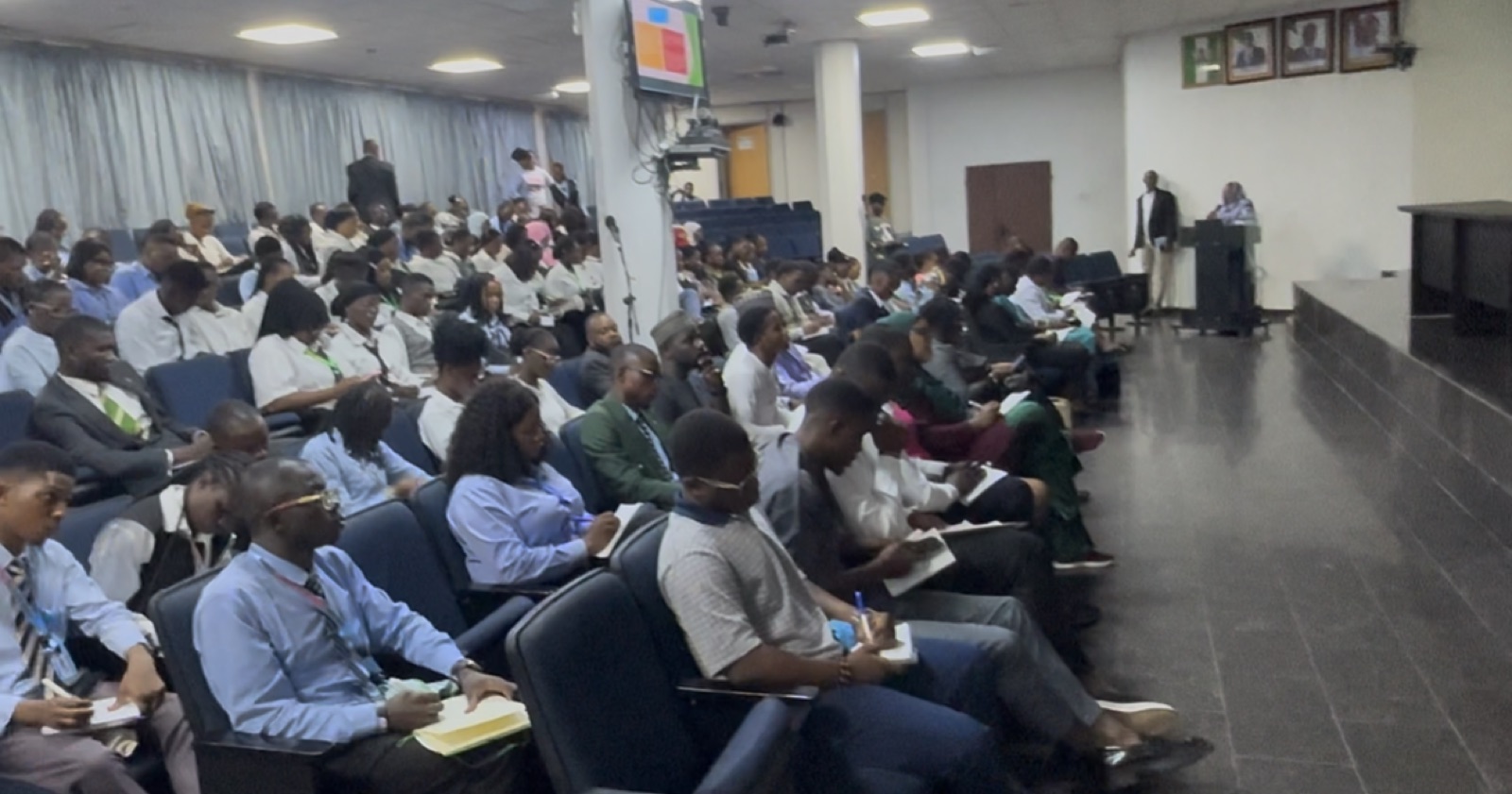 Students attending a capital market learning session